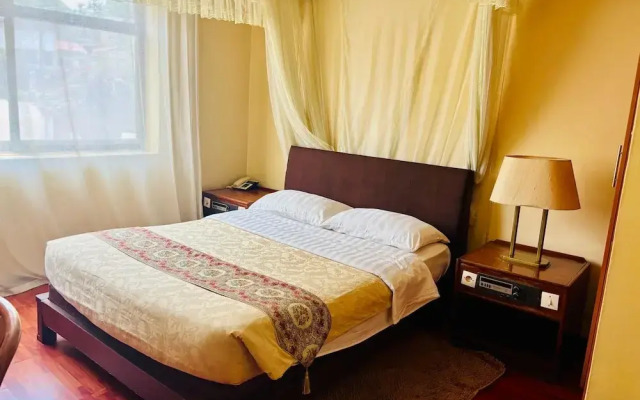 Fang Fang Suites