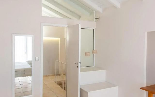 The Mini Beach Hotel