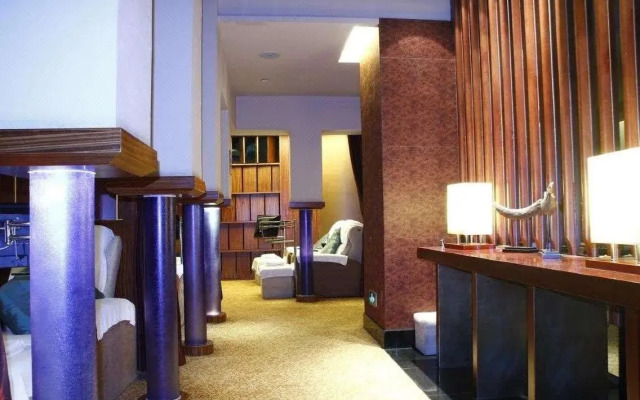 Grand Oriental Hotel