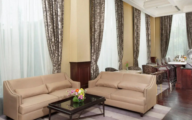 Royal Kuningan Hotel