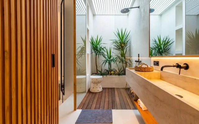 Casa Umalas Villa by Betterplace