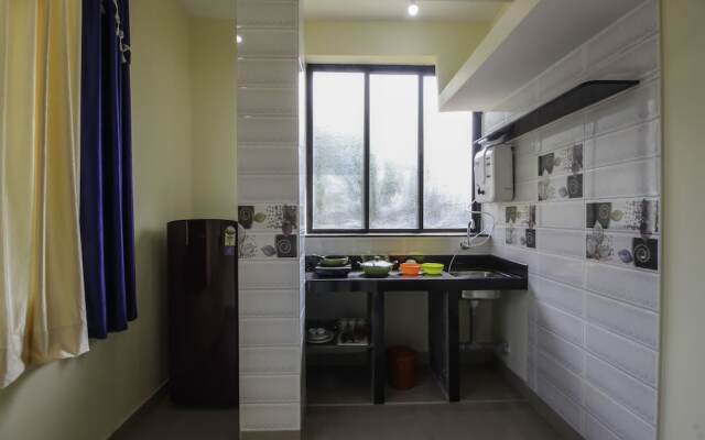 OYO 15927 Home Spacious Studio Reis Margo Fort