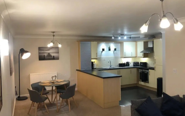 River-meadow View Apartment 27 Skipper Way