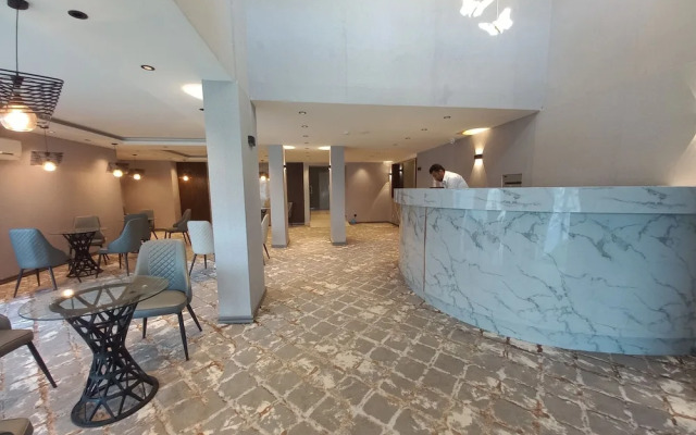 Hotel Mercure Sur