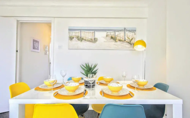 The Skye Seaview Apartment
