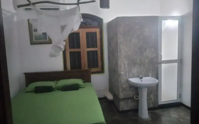 Villa Lagoonedge