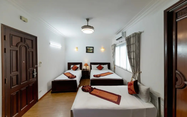 Phoenix Legend Hotel