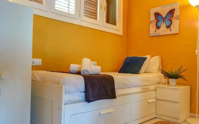 Palma Fiesta Apartment by Hello Apartments Sitges