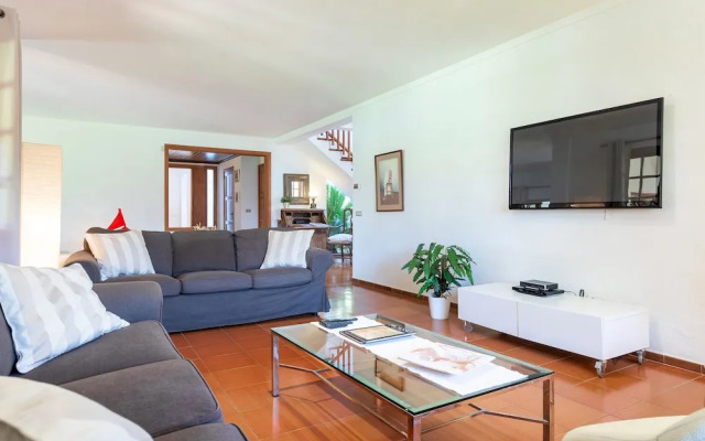 Villa Can Toni in Port de Pollen a