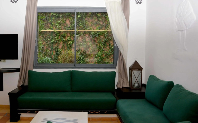 Borjs Hotel Suites & Spa