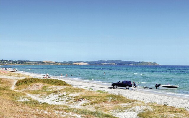 Amazing Home in Ebeltoft With 4 Bedrooms and Wifi