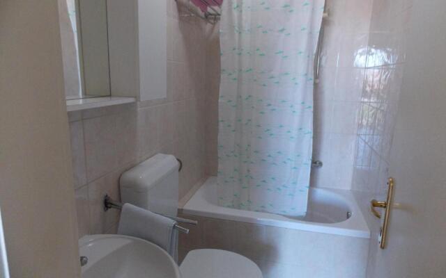 Apartments & Rooms Karmen