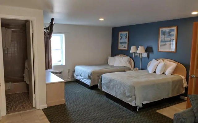 Crystal Sands Motel