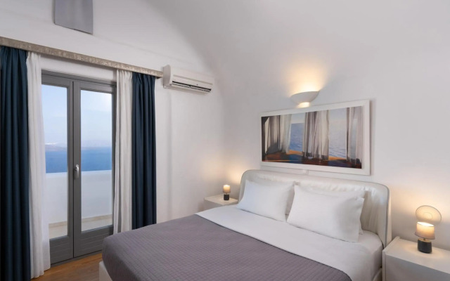 Santorini Princess Presidential Suites