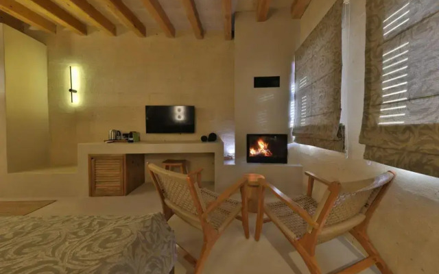 Simurg Cave House