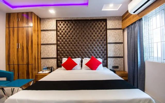 Capital O 60412 Hotel Orion Crystal