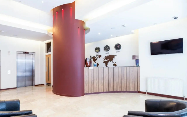 Avni Kensington Hotel