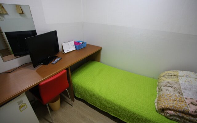 Dongdaemun wellbeing hostel