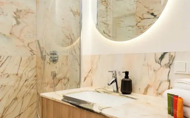 Boulevard Drobnera Residence