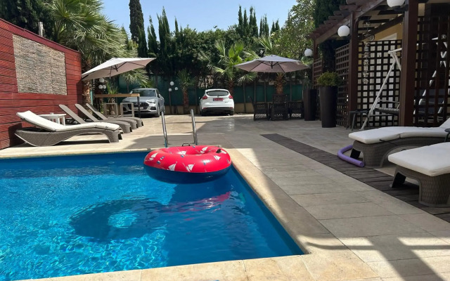 Elena Boutique Residence