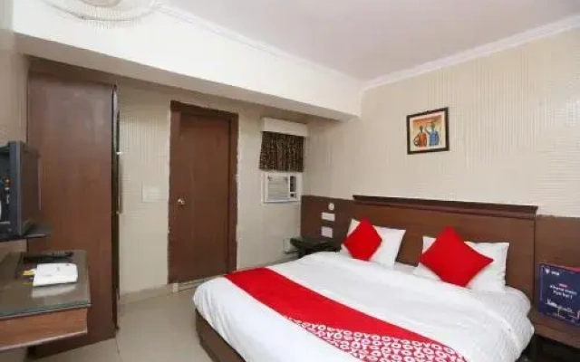 Hotel Dhruv By OYO Rooms
