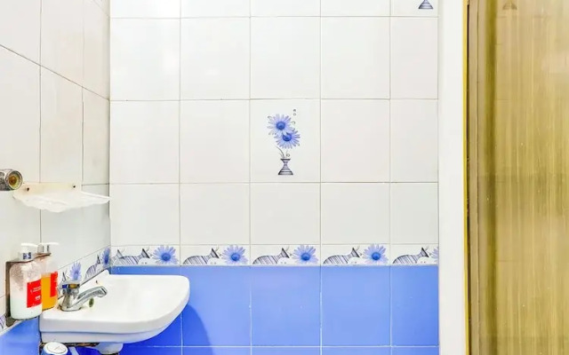 OYO Townhouse 142 Vadapalani