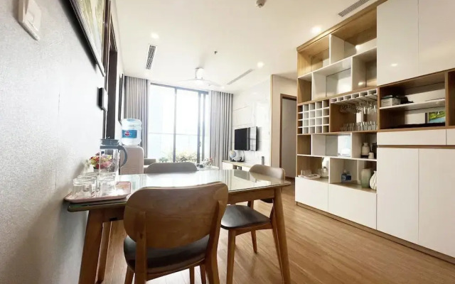Luxhome Vinhomes Skylake