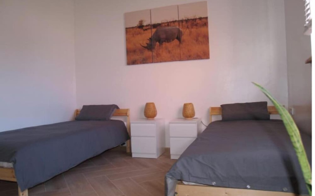 Dar Makai Surf Hotel