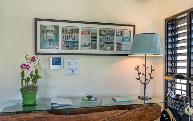 Luxury Villa sleeps 6, Beach Access, Montego Bay