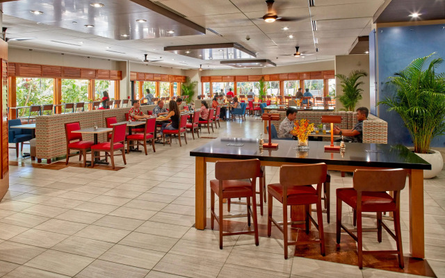 Holiday Inn Express Waikiki