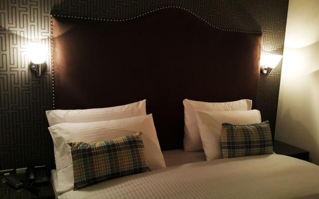 MRA Hotel