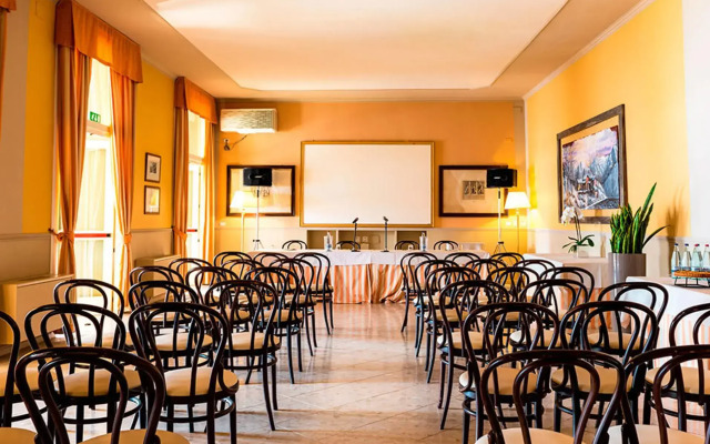 Hotel Royal Victoria - by R Collection Hotels