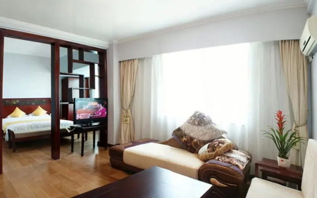 Haikou Railway Hot Spring Hotel