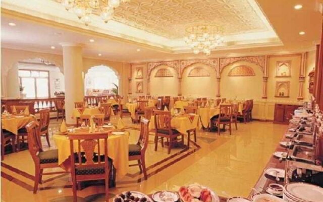 ABAD Airport Hotel