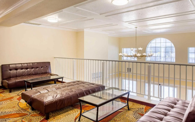 Comfort Inn Mount Shasta Area