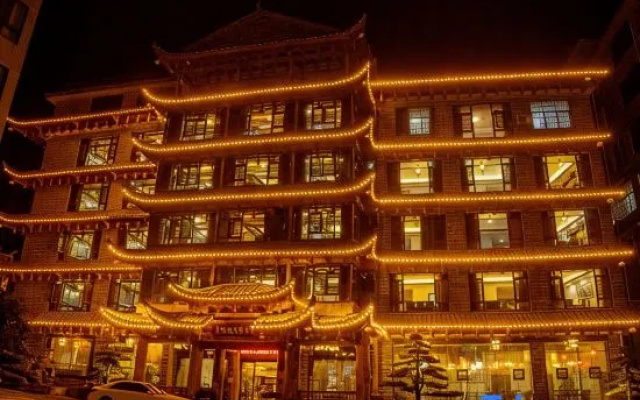 Yibaijia Nationality Hotel – Exterior – Xiangxi
