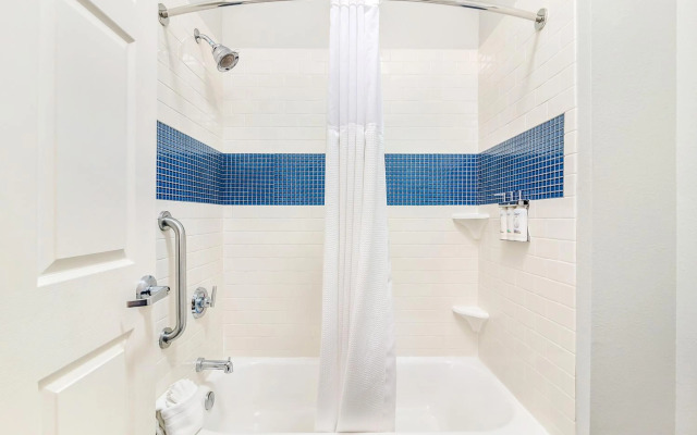 Staybridge Suites University Area by IHG