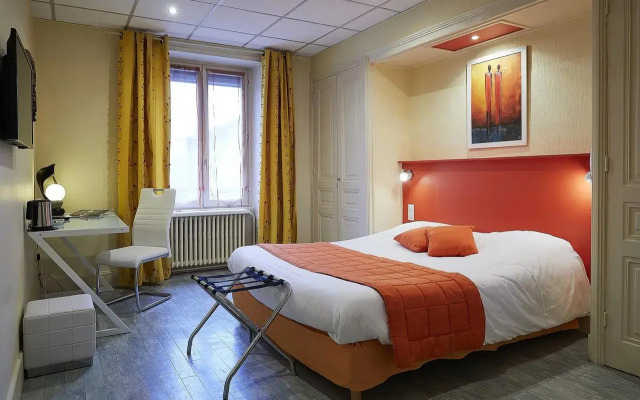 Logis Hôtel la Commanderie de Champarey