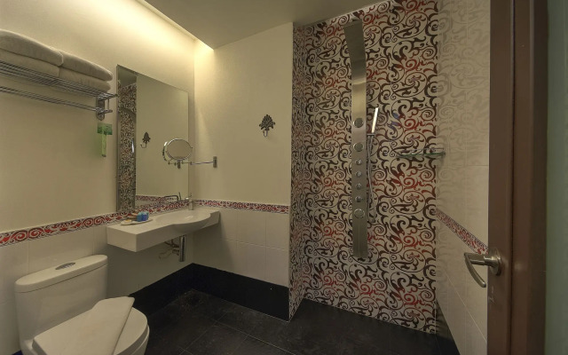 Arenaa Deluxe Boutique Hotel