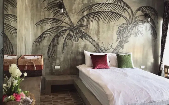Phan Loft Koh Larn