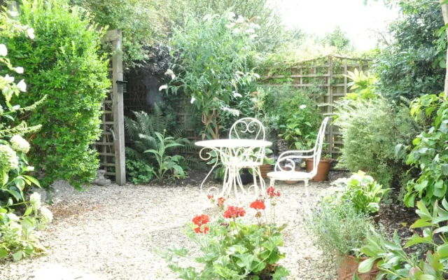Charming 3 Bedroom House in North Oxford