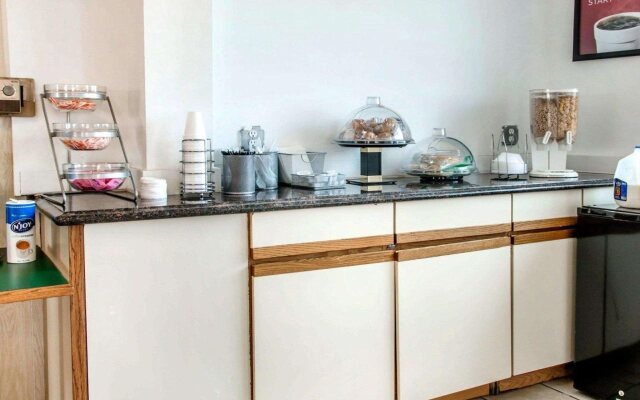 Econo Lodge Battle Creek