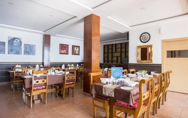 The Royal Oaks Hotel Gangtok