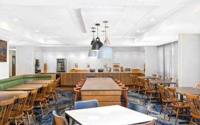 Fairfield Inn By Marriott Evansville East