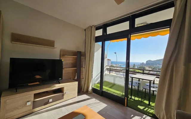 Modern Apartment With sea View Nearby the Beach