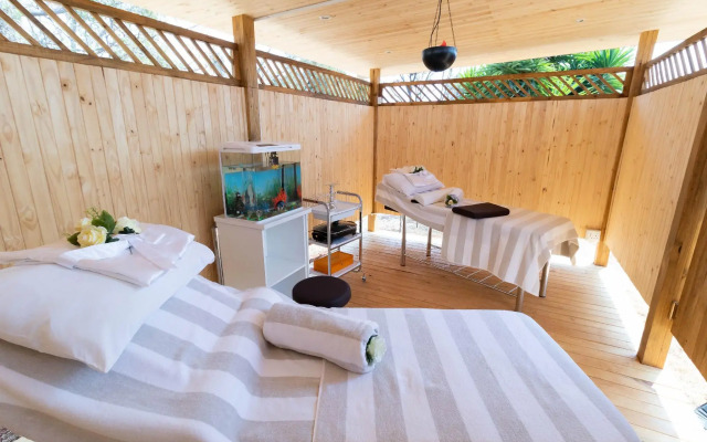 Graceland Conference & Lifestyle Centre