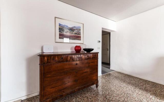 Venice Glass Apartment