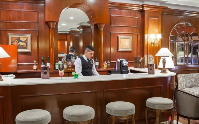 Hotel Lancaster