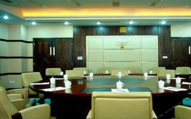 Royal International Hotel