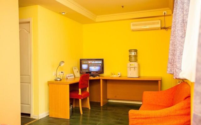 Home Inn Beijing Qiannian Road